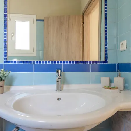 Nikos & Vassilis Kefalonia *